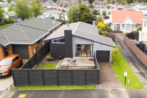 Photo of property in 30a Exchange Street, Ebdentown, Upper Hutt, 5018
