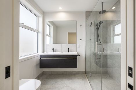 Photo of property in 61 Mclarin Road, Glenbrook, Waiuku, 2681