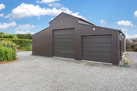 Photo of property in 1125a Glenbrook Road, Glenbrook, Waiuku, 2681