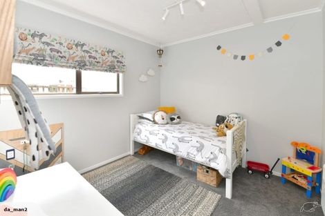 Photo of property in 1/14 Arkles Strand, Arkles Bay, Whangaparaoa, 0932