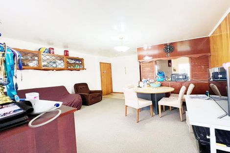 Photo of property in 47 Velma Road, Hillcrest, Auckland, 0627