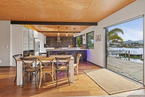 Photo of property in 421 Waterways Parade, Pauanui, Hikuai, 3579