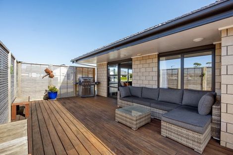 Photo of property in 2 Teatree Close, Huntington, Hamilton, 3210