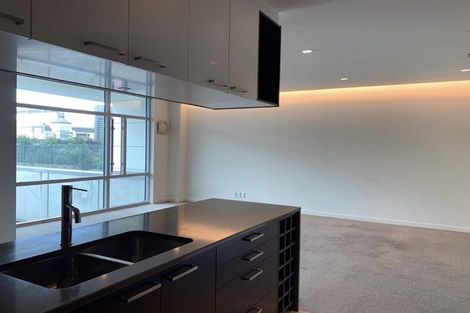 Photo of property in 9 Chews Lane, Wellington Central, Wellington, 6011