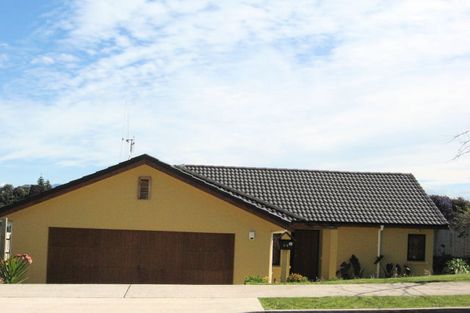 Photo of property in 54 Village Park Drive, Welcome Bay, Tauranga, 3112