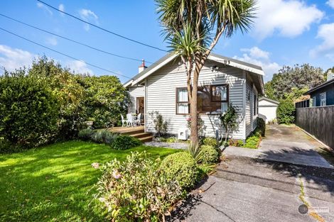 Photo of property in 52 Pilmuir Street, Hutt Central, Lower Hutt, 5010