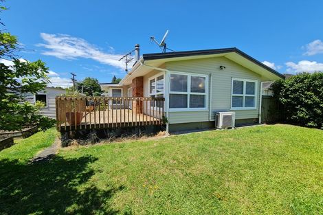 Photo of property in 107 Vodanovich Road, Te Atatu South, Auckland, 0610
