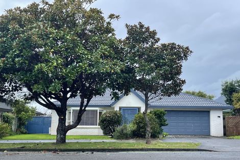 Photo of property in 45 Kapanui Road, Waikanae, 5036