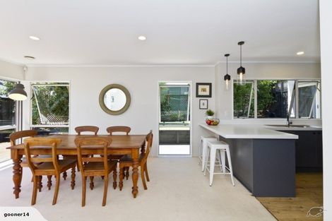 Photo of property in 22 Palmgreen Court, Stanmore Bay, Whangaparaoa, 0932