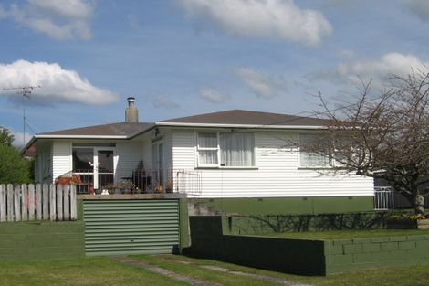 Photo of property in 10 Haynes Crescent, Sunnybrook, Rotorua, 3015