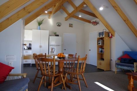Photo of property in 16 O'neill Place, Lake Tekapo, 7999