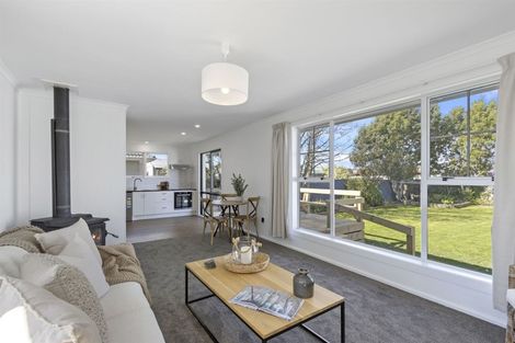 Photo of property in 38 Daniels Road, Redwood, Christchurch, 8051