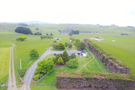 Photo of property in 1008 Cowper Road, Dannevirke, 4976