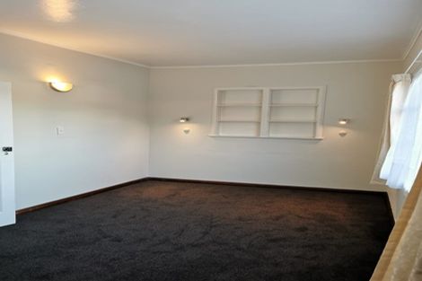 Photo of property in 5 Godley Street, Waterloo, Lower Hutt, 5011
