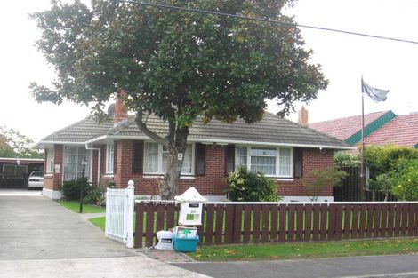 Photo of property in 28 Fairfield Avenue, Fairfield, Lower Hutt, 5011