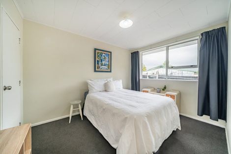 Photo of property in 1/32 Hartford Crescent, Totara Park, Upper Hutt, 5018