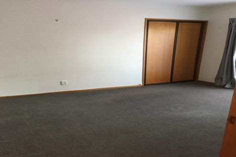 Photo of property in 2/11 Harrods Court, Ilam, Christchurch, 8053