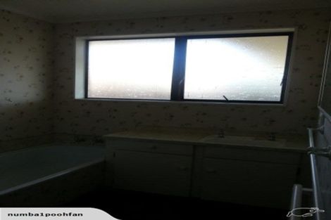 Photo of property in 43 Pencarrow Street, Highbury, Palmerston North, 4412