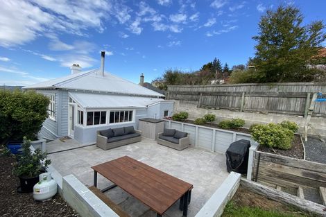 Photo of property in 28 Murray Street, Caversham, Dunedin, 9012
