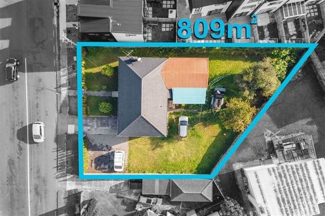 Photo of property in 68 Delta Avenue, New Lynn, Auckland, 0600