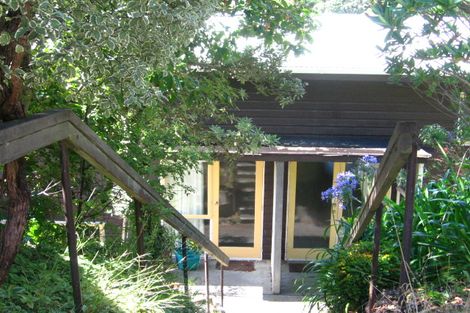 Photo of property in 9 Hereford Street, Wilton, Wellington, 6012