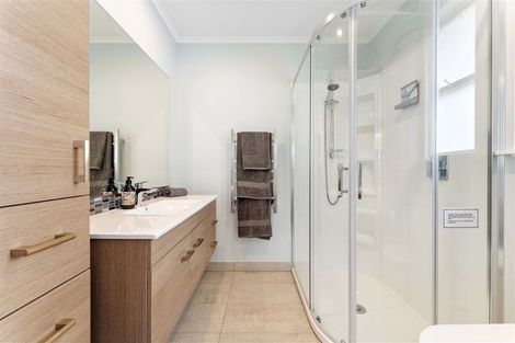 Photo of property in 15 Waimauku Station Road, Waimauku, 0812