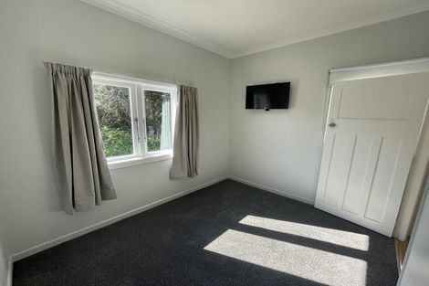 Photo of property in 143 Seatoun Heights Road, Miramar, Wellington, 6022