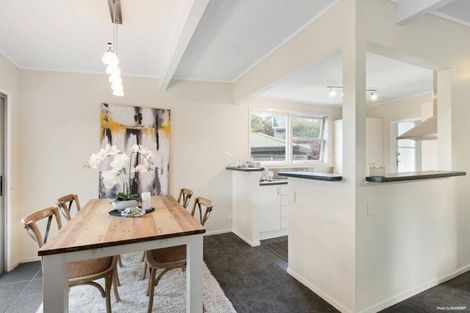 Photo of property in 1/7 Odette Road, Totara Vale, Auckland, 0629