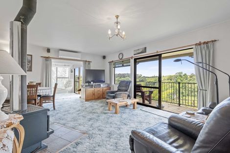 Photo of property in 5c Lindaver Grove, Merrilands, New Plymouth, 4312