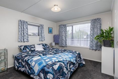 Photo of property in 5 Holmes Street, Waimate, 7924