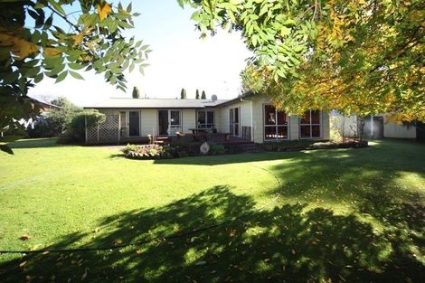 Photo of property in 14 Rush Place, Havelock North, 4130