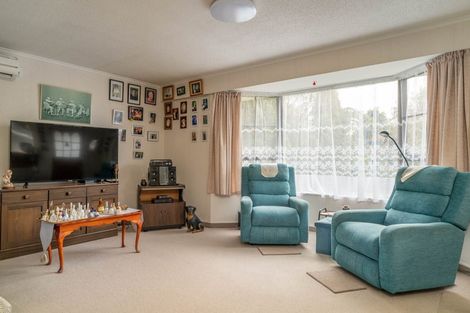 Photo of property in 15c Nathan Street, Tawa, Wellington, 5028