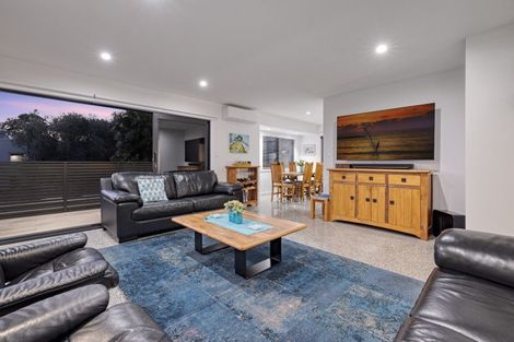 Photo of property in 41b May Street, Mount Maunganui, 3116