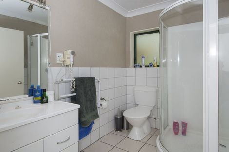 Photo of property in 14 Ridgemount Terrace, Welcome Bay, Tauranga, 3112