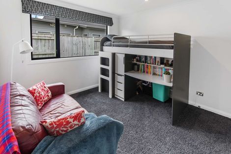 Photo of property in 79 Rosalie Terrace, Kelvin Grove, Palmerston North, 4414