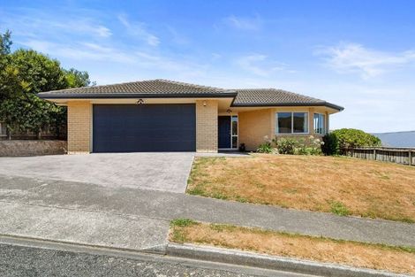 Photo of property in 3 Pikitanga Close, Tawa, Wellington, 5028