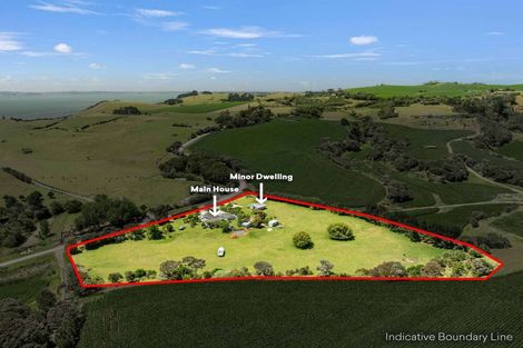 Photo of property in 3265 South Head Road, South Head, Helensville, 0874