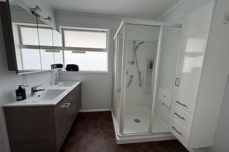 Photo of property in 11 Green Avenue, Levin, 5510