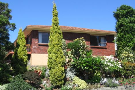 Photo of property in 1/489 Beach Road, Murrays Bay, Auckland, 0630