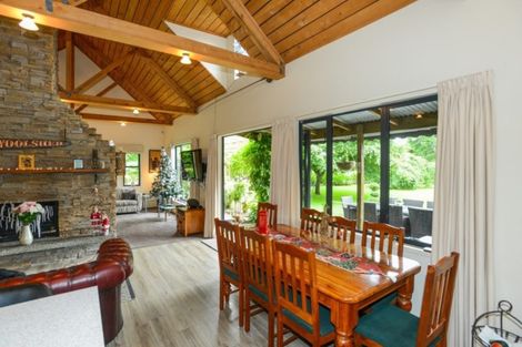 Photo of property in The Woolshed, 15 Omarunui Road, Waiohiki, Napier, 4183