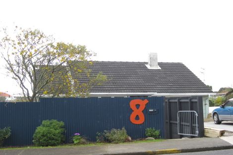 Photo of property in 8 Parsons Street, Vogeltown, New Plymouth, 4310
