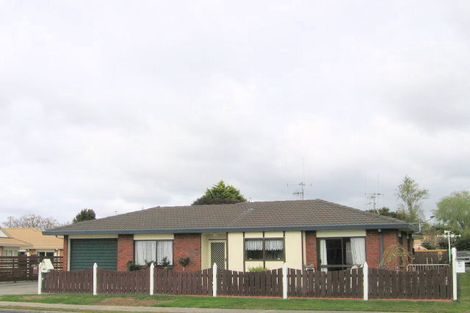 Photo of property in 62a Gloucester Road, Mount Maunganui, 3116