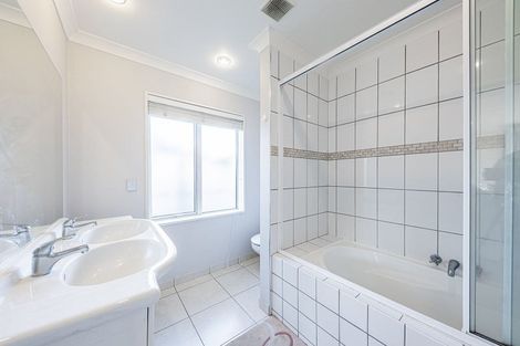 Photo of property in 57 Westpark Drive, Burnside, Christchurch, 8053