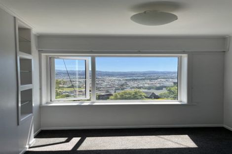 Photo of property in 84a Tannadyce Street, Strathmore Park, Wellington, 6022