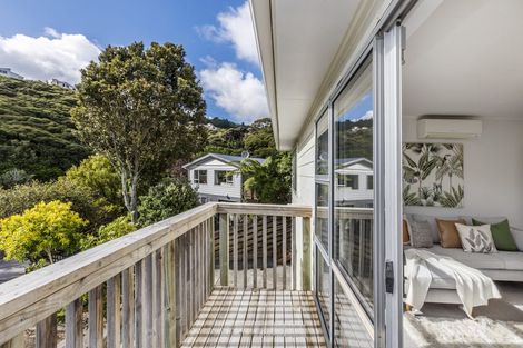 Photo of property in 25 Yarrow Place, Papakowhai, Porirua, 5024