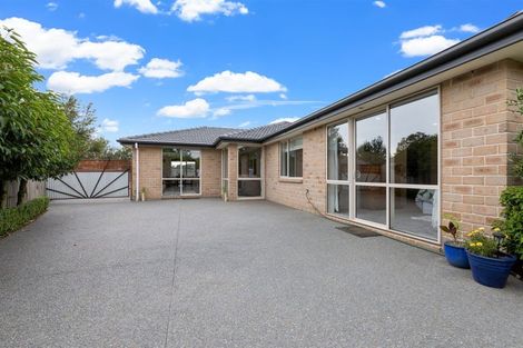 Photo of property in 37 Campion Place, Rolleston, 7614