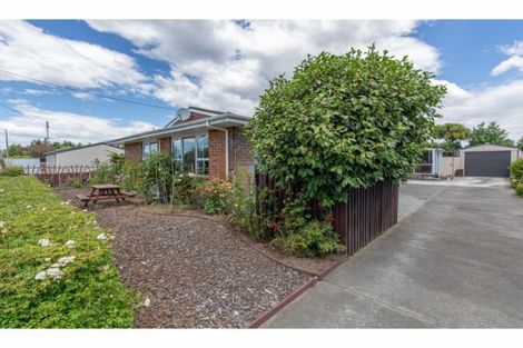 Photo of property in 1/377 Yaldhurst Road, Russley, Christchurch, 8042