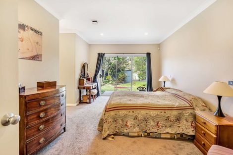 Photo of property in 28 Delta Mews Place, Clive, 4102