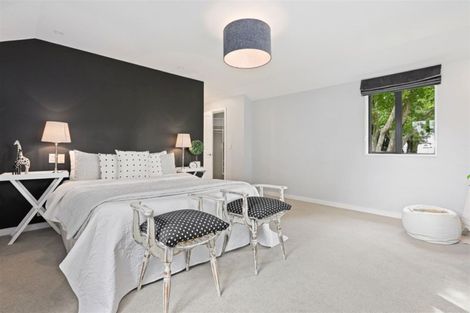 Photo of property in 13 Thorrington Road, Cashmere, Christchurch, 8022