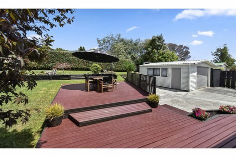 Photo of property in 27 Aronia Way, Goodwood Heights, Auckland, 2105